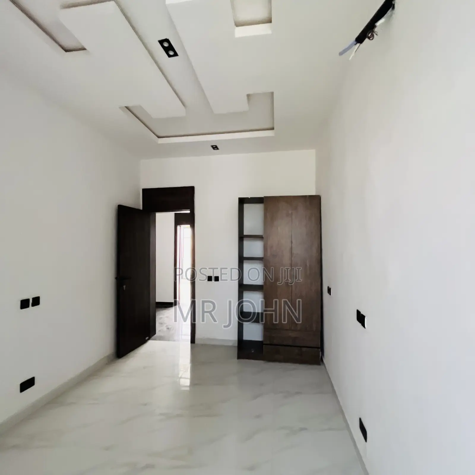 3bdrm House in Ikota Gra, Lekki for sale