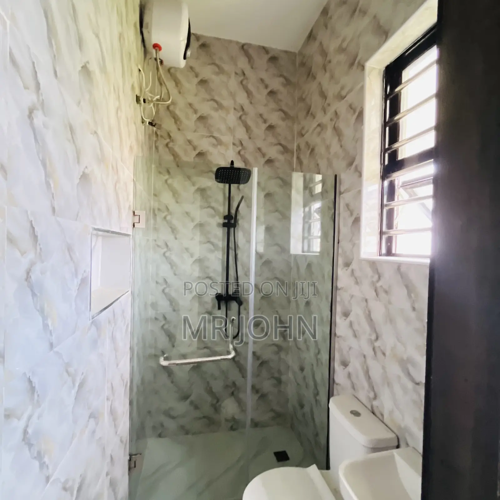 3bdrm House in Ikota Gra, Lekki for sale