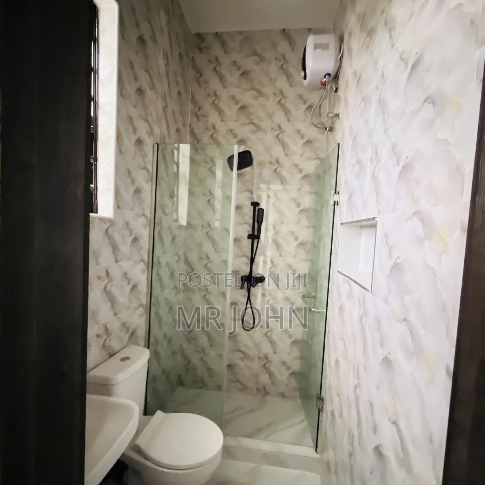 3bdrm House in Ikota Gra, Lekki for sale