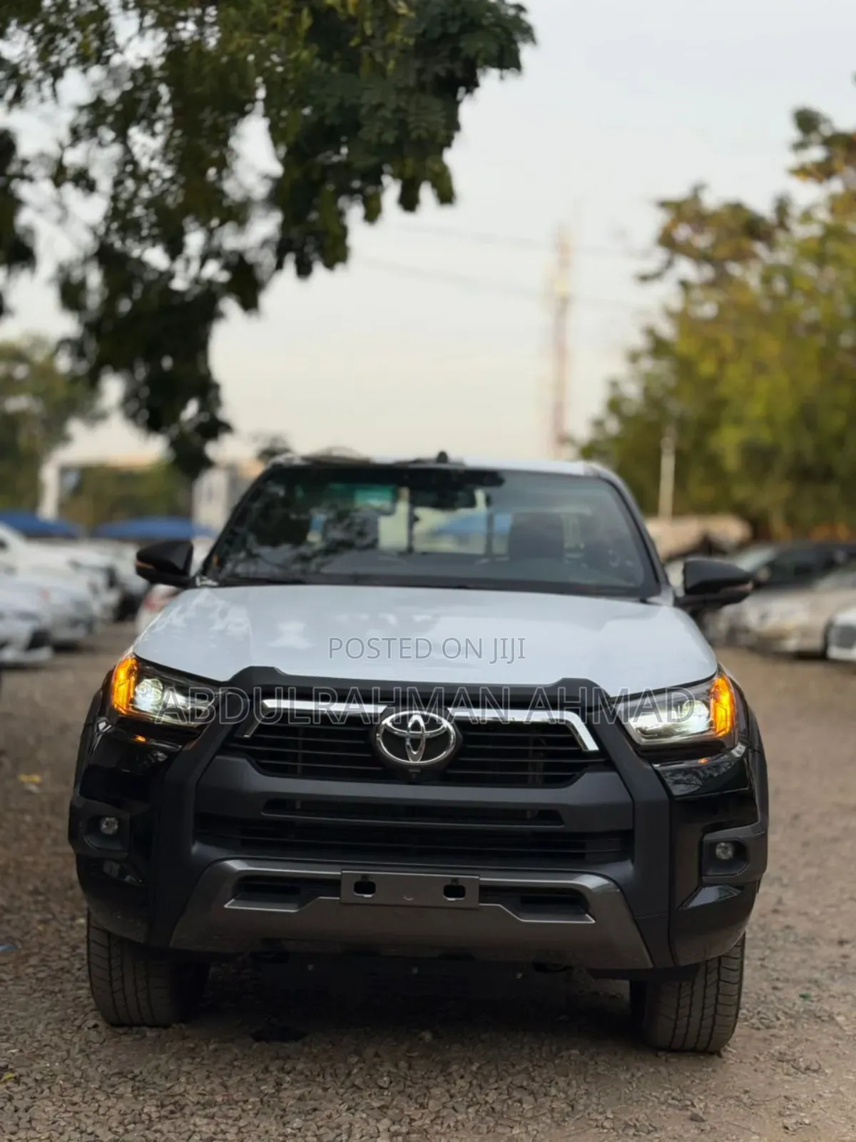 New Toyota Hilux 2025 Black