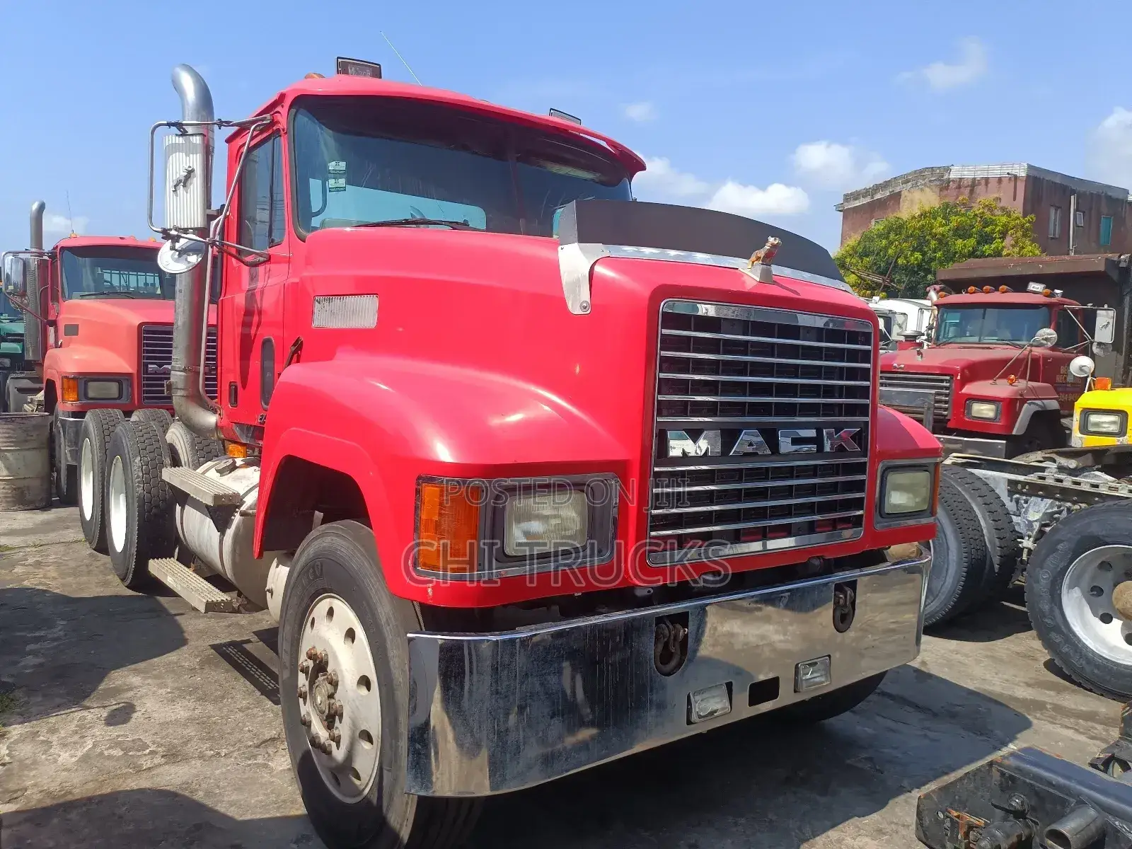 Mack Trailer Truck (Red)