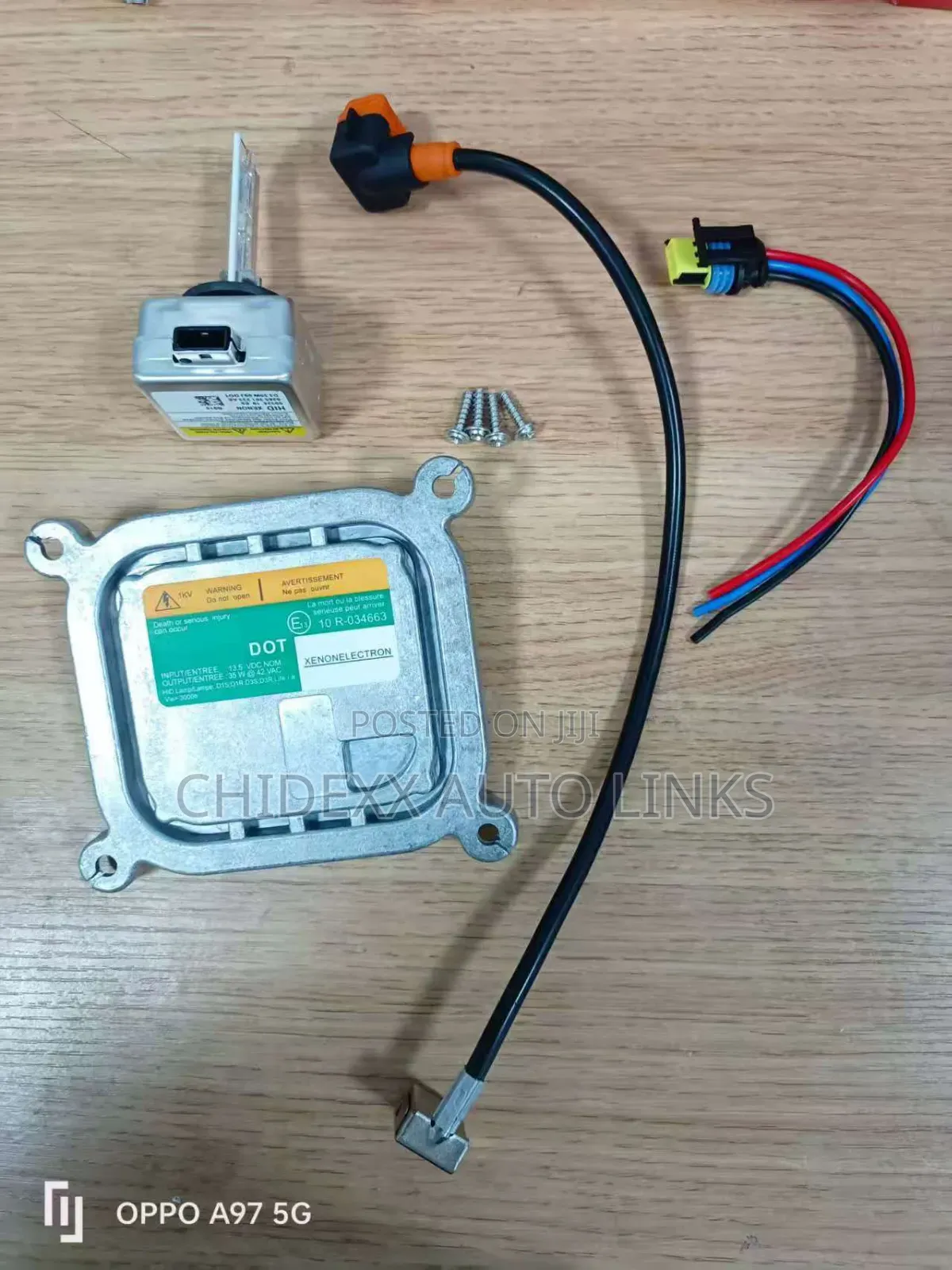 Head Light Charger Ford Explorer / Edge 2013 - 2020