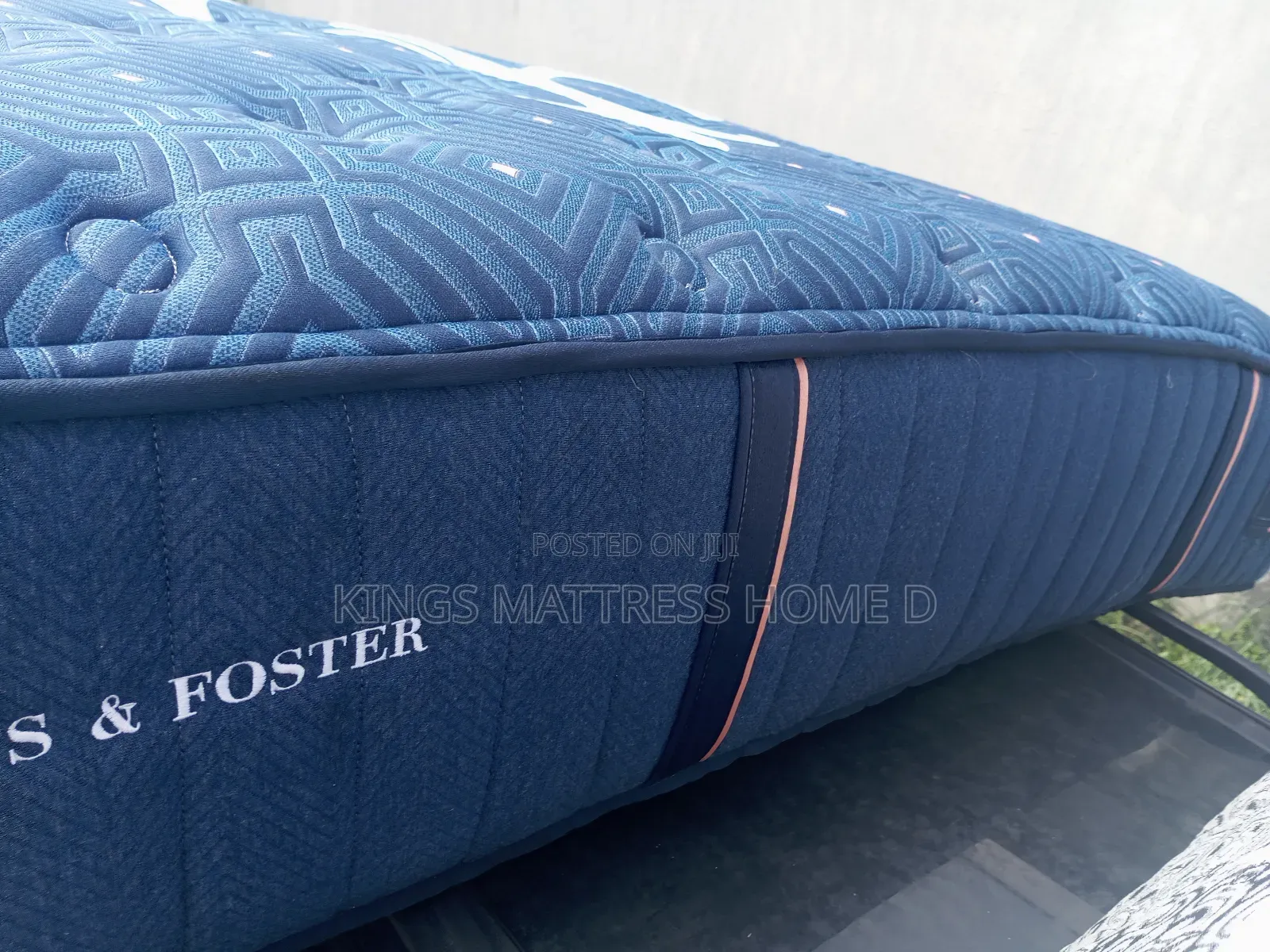 Mattress for Luxury Perormance in Home Is