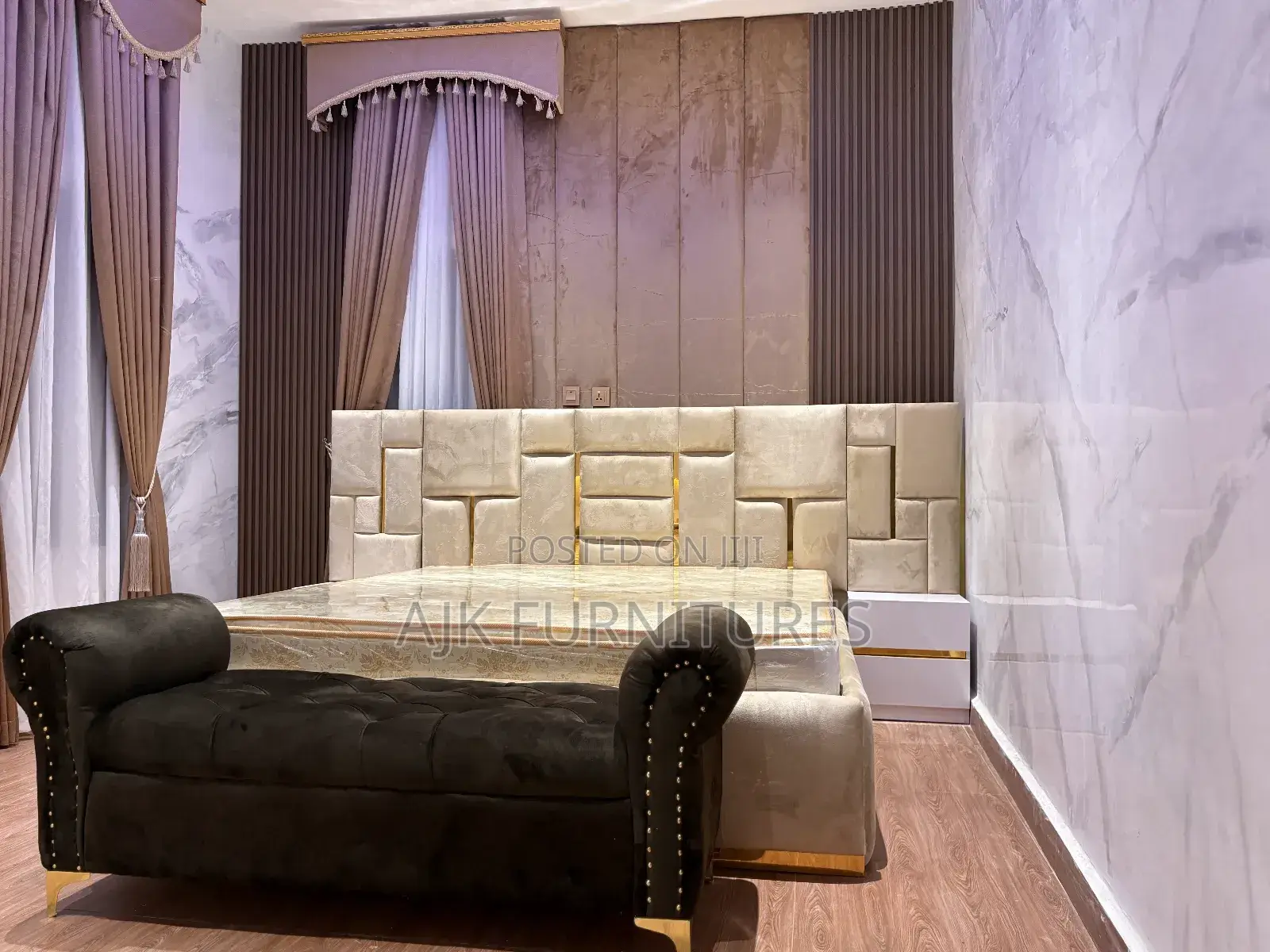 Full 6by6ft Bedframe