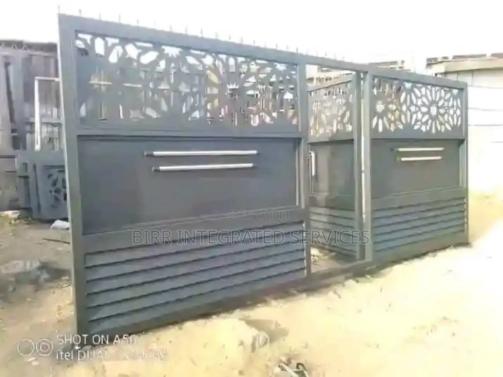 Gate, Gate Security House