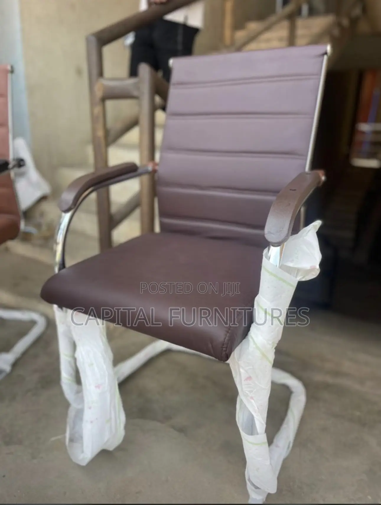Quality Office Visitors Chair Black/Brown