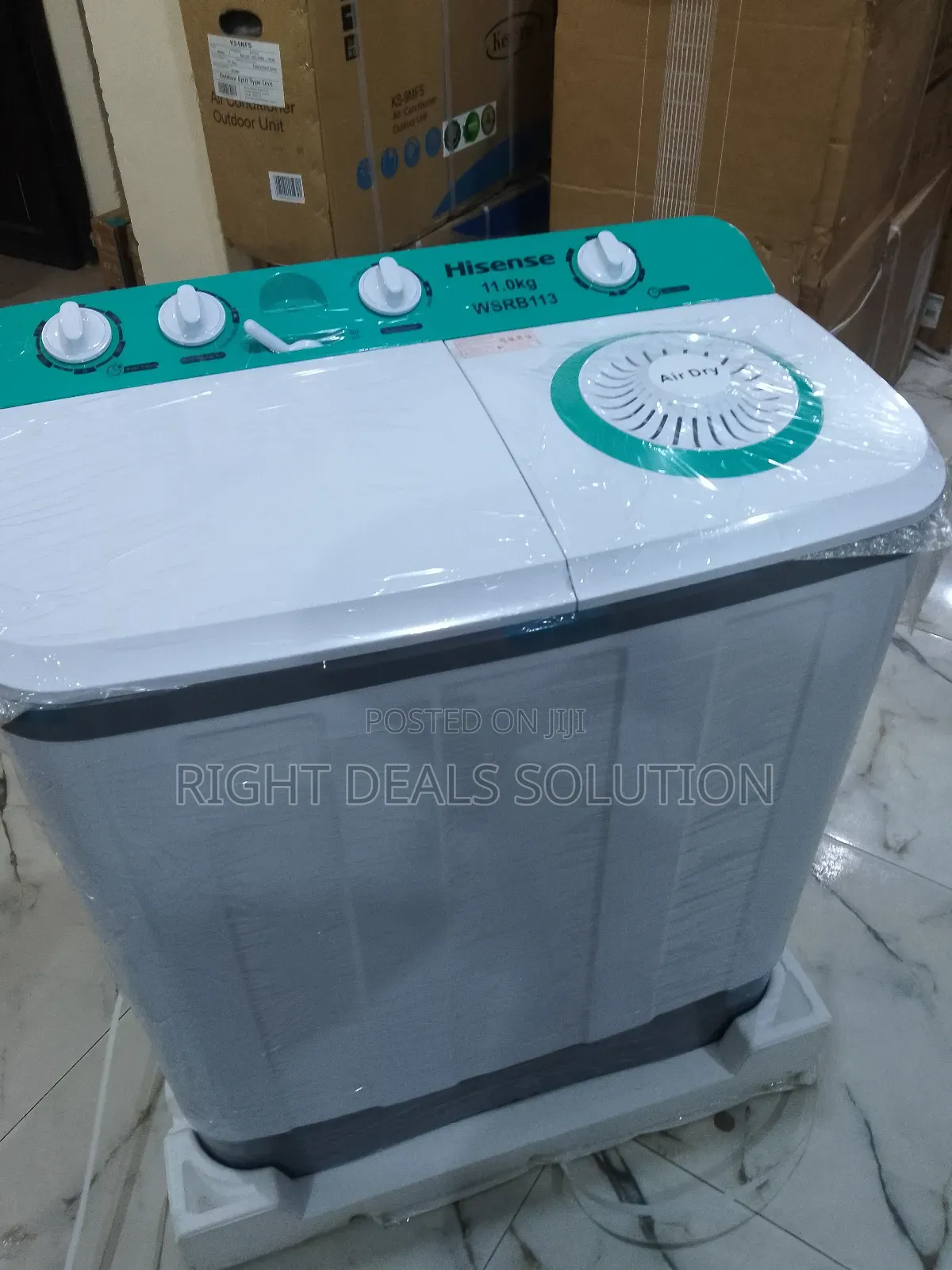 Versatile Washing: Hisense 11kg Twin Tub Machine