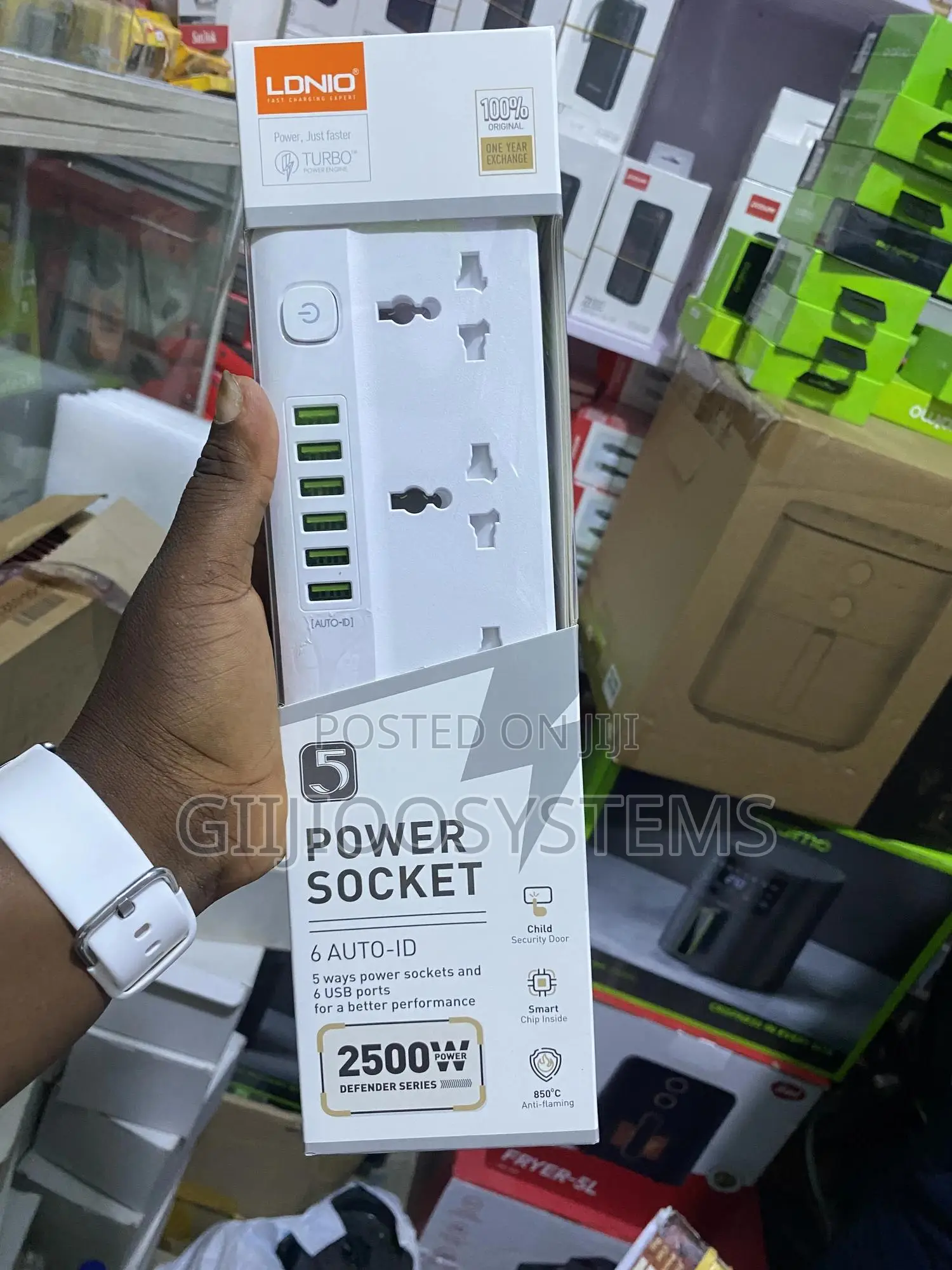 Ldnio Power Strip 2500watts Extension Socket