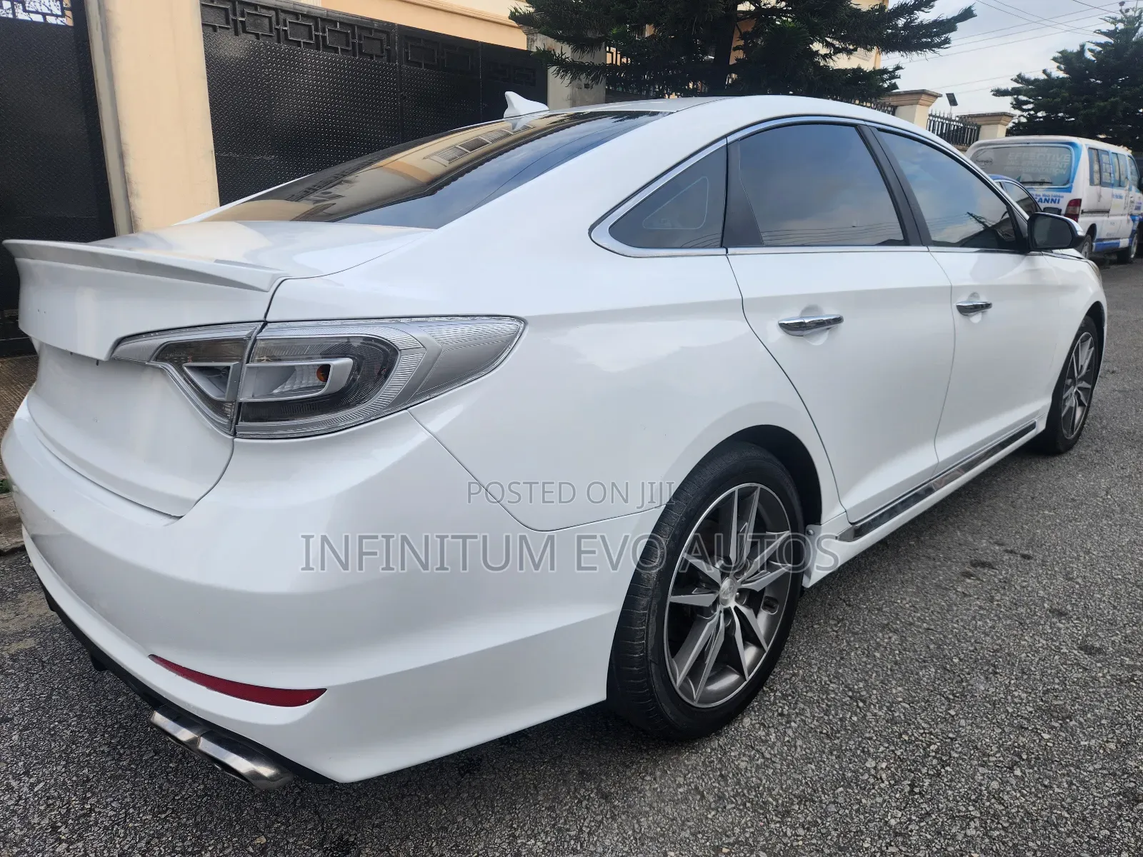 Hyundai Sonata Sport 2.0T 4dr Sedan (2.0L 4cyl Turbo 6A) 2015 White