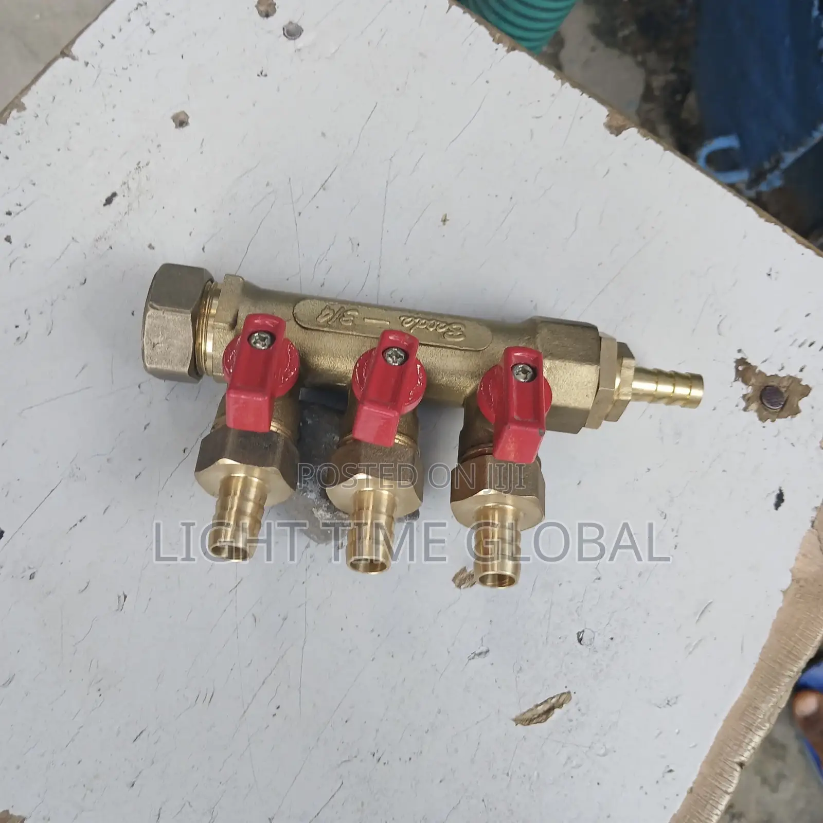 Gas Manifold With 3ways Outlet
