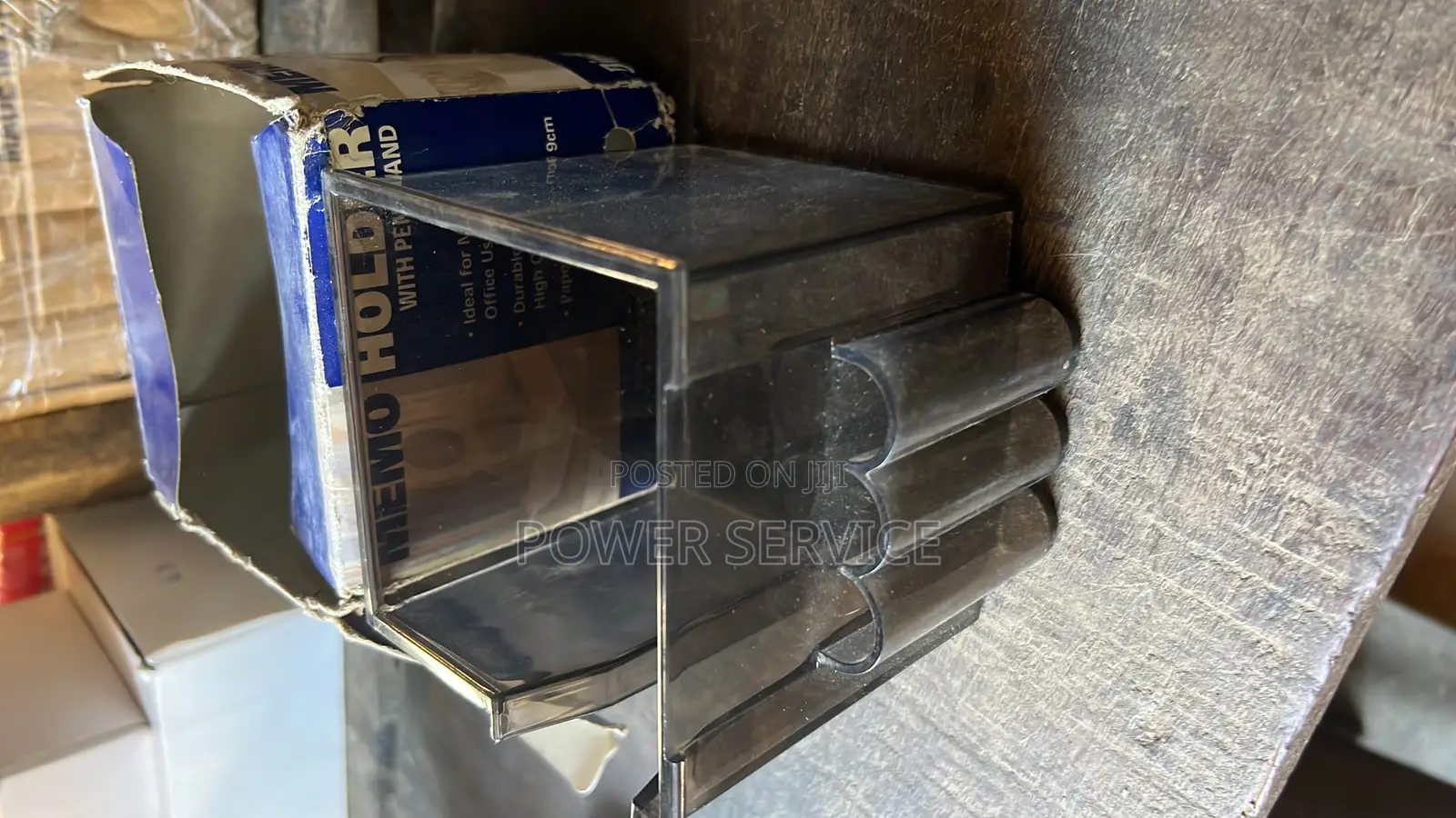Memo Holder With Pen Stand