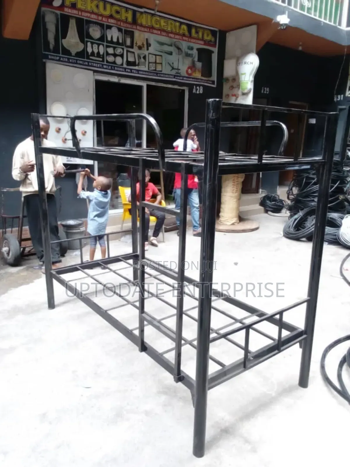 Double Bunk Bed for College Dormitory