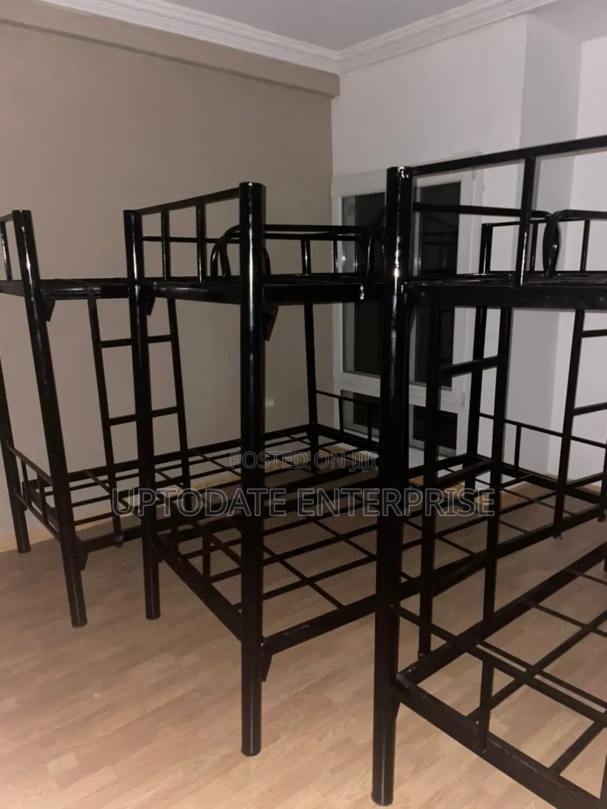 Double Bunk Bed for Guest House