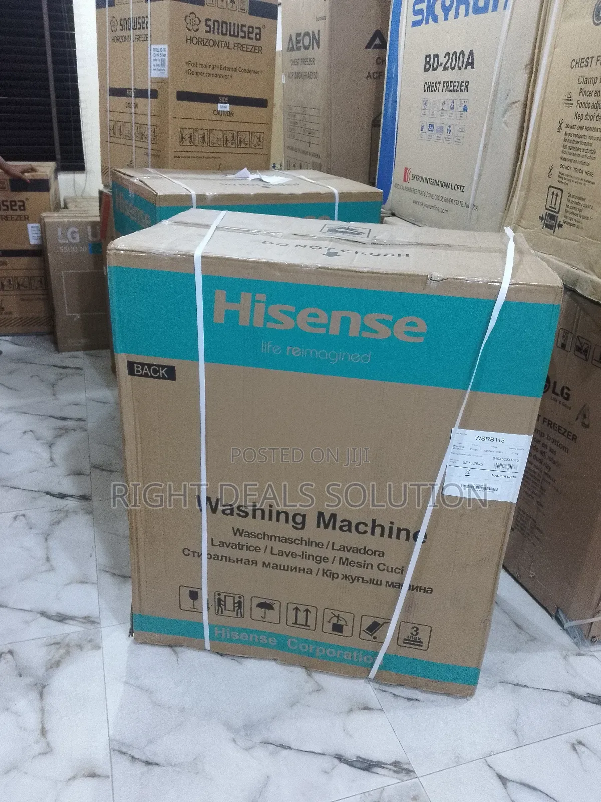 Dual Tub Dynamics: Hisense 11kg Washing Machine"