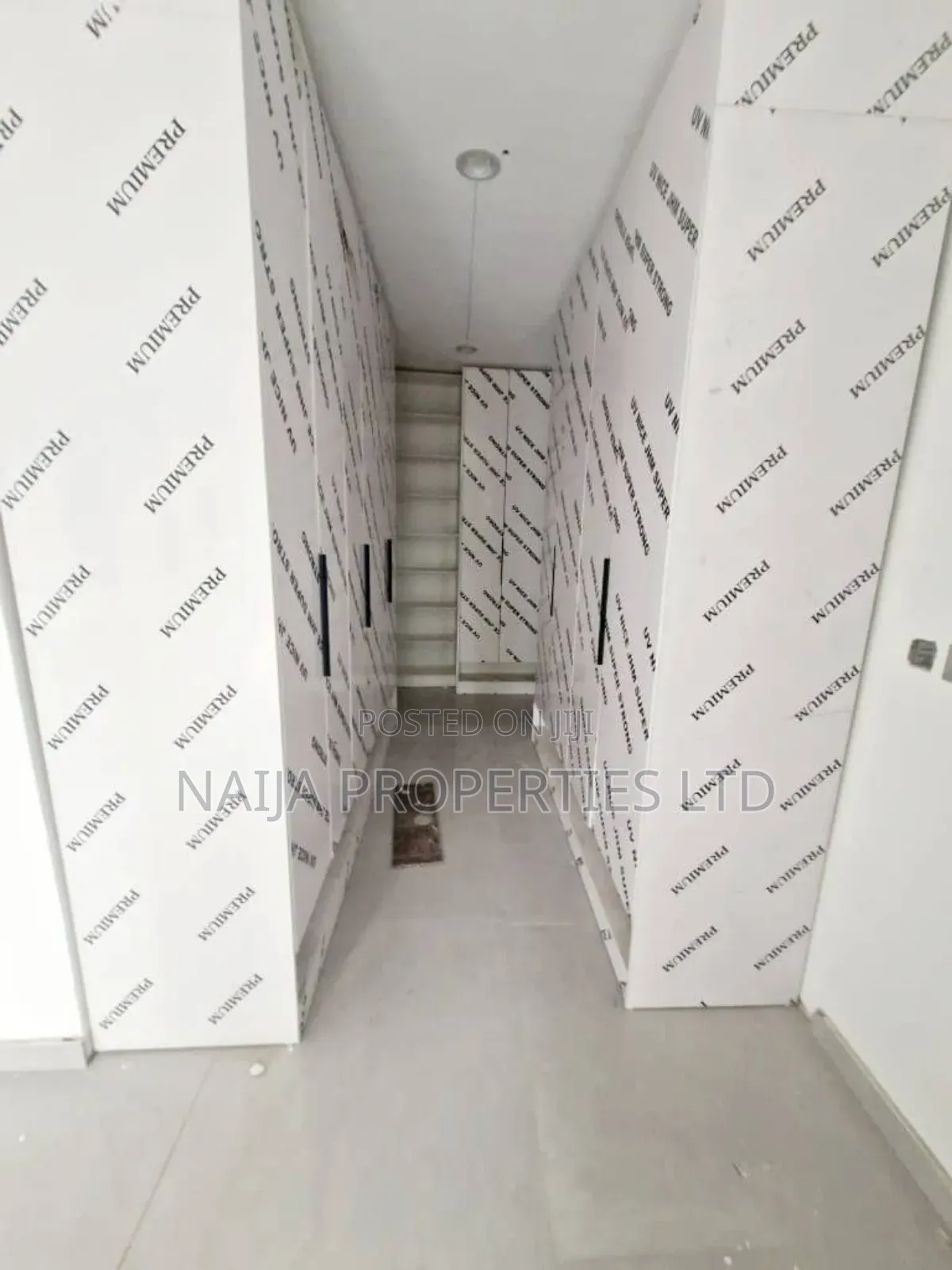 6bdrm Duplex in Old Ikoyi for sale