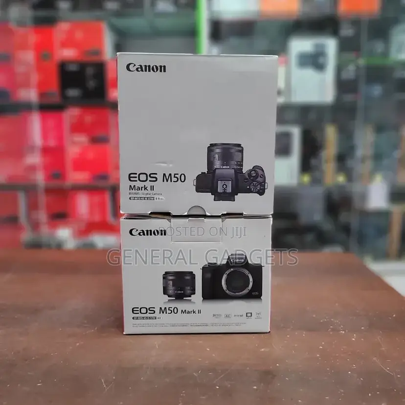 Canon Eos M50ii Camera With 15-45mm Lens