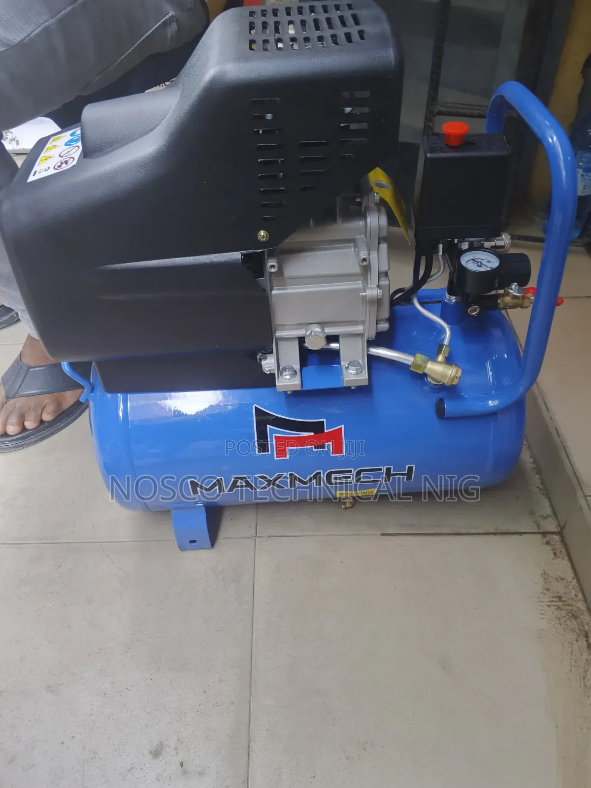 25lite of Maxmech Air Compressor