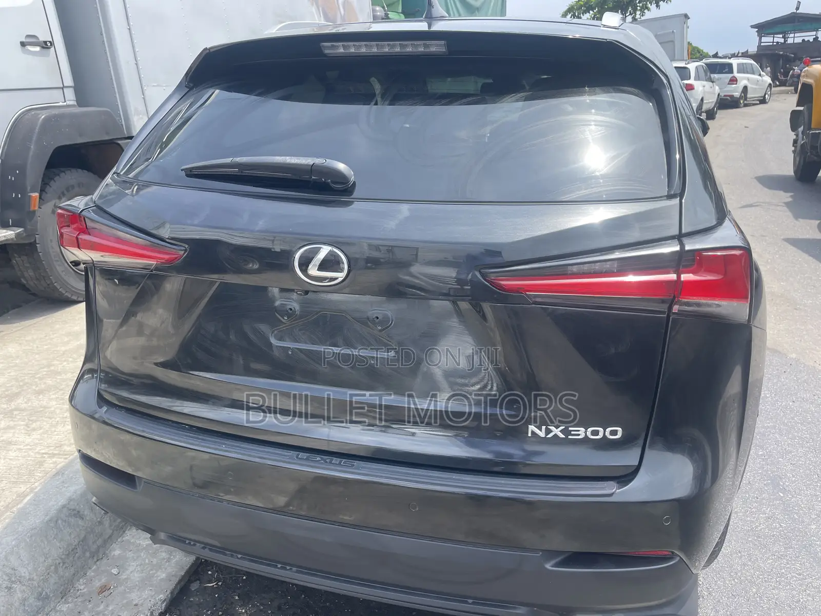 Lexus NX 300 FWD 2018 Black