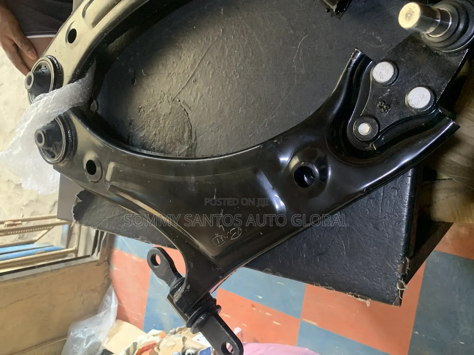 Lower Arm for Hyundai Santafe 2022 Available