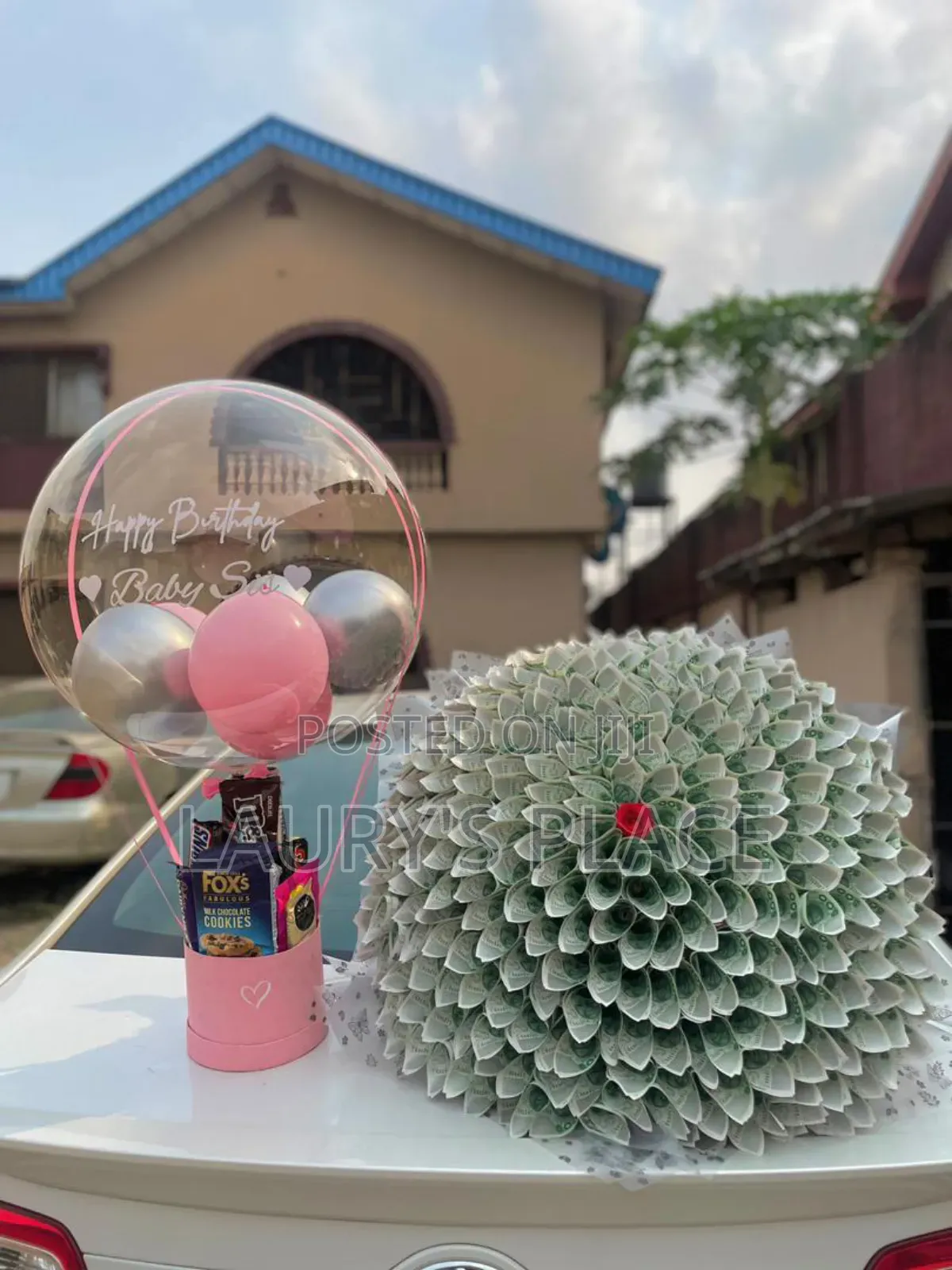 Classy Balloon Treat Boxes