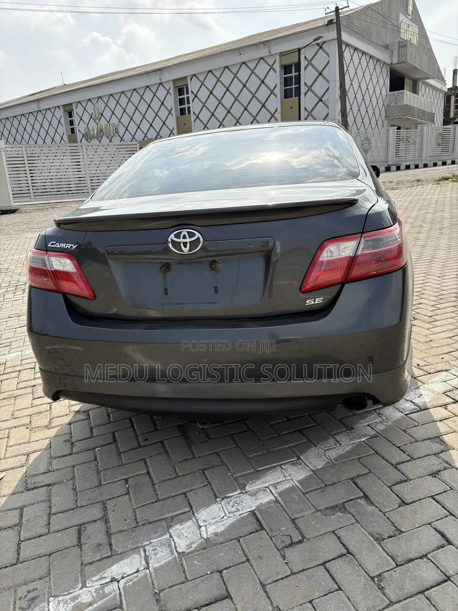 Toyota Camry SE 4dr Sedan (2.4L 4cyl 5A) 2008 Gray