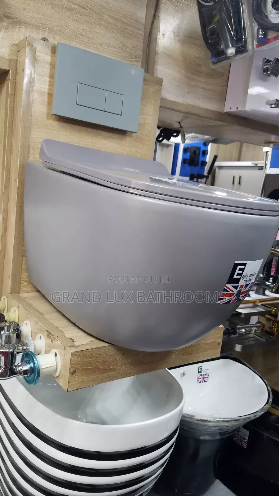 Title: Modern Wall-Hung Toilet With Dual Flush System
