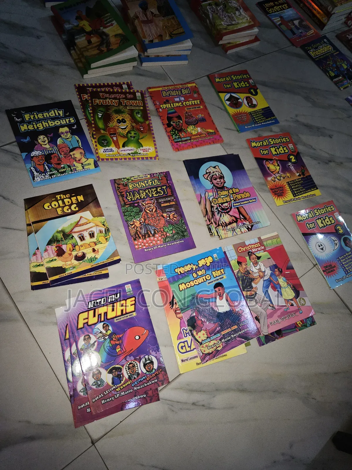 Storybooks for 4 - 5 Years [ Beginner Level . Price Is for 10 PCS ]