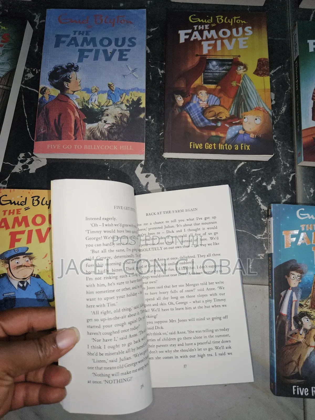 Famous Five Storybook by Enid Blyton [ for 9 Years and Above ]