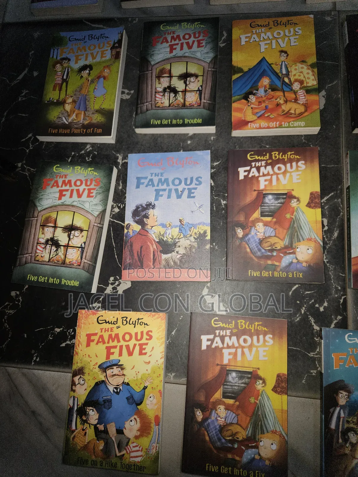 Famous Five Storybook by Enid Blyton [ for 9 Years and Above ]