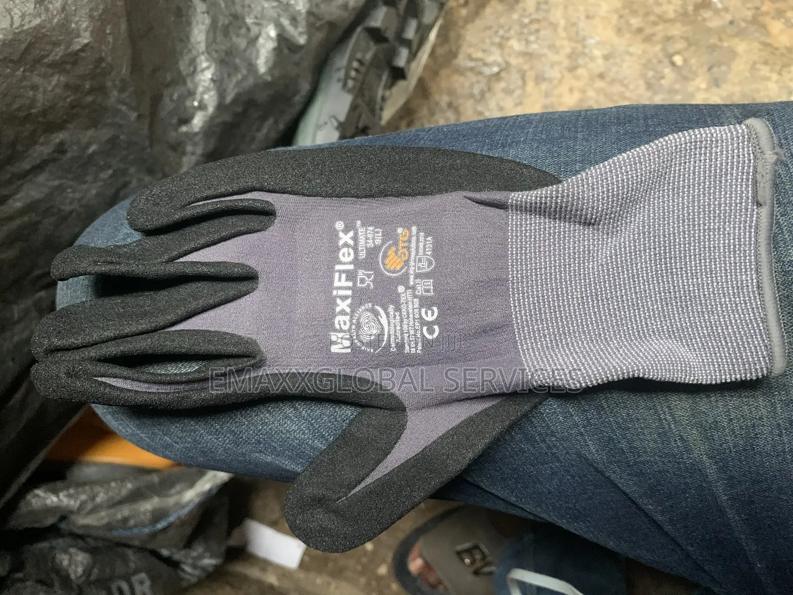Maxiflex Coated Knitwrist Safety Glove