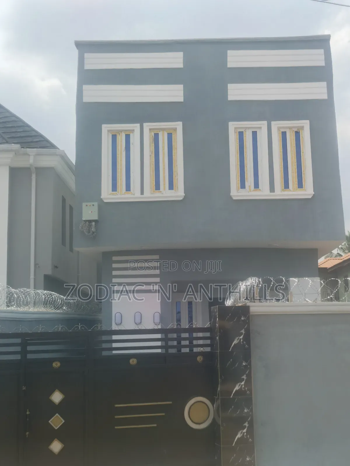 2bdrm Duplex in Shola Martins, New Oko Oba for sale