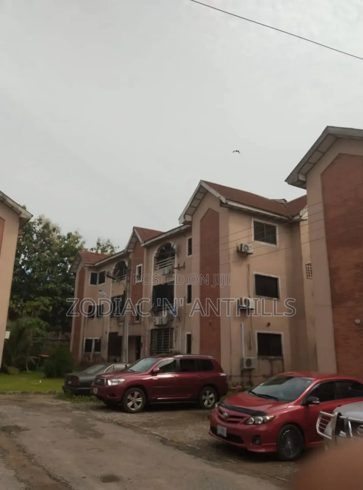 3bdrm Block of Flats in Sunshine Estate Oko for sale
