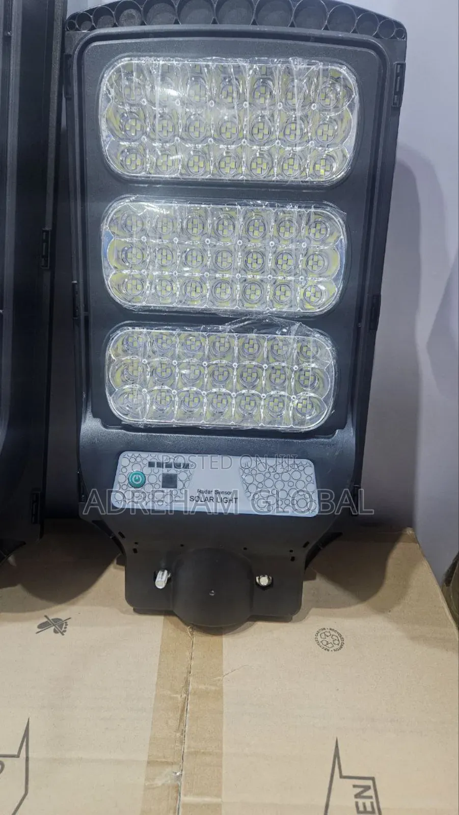 150 Watts Solar Street Light
With Sensor