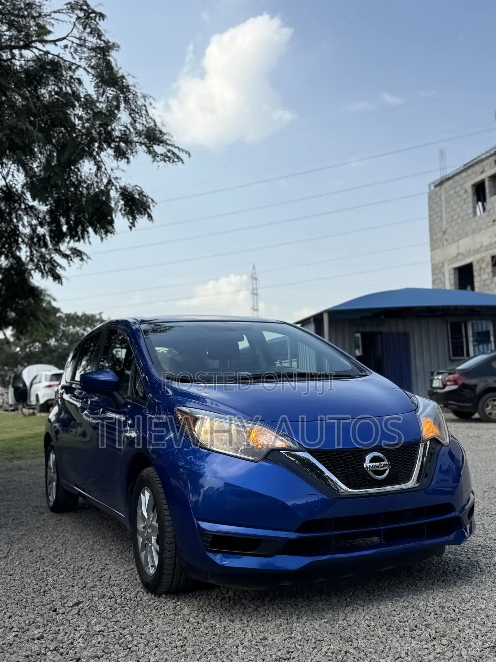 Nissan Versa 1.6 SV 2017 Blue