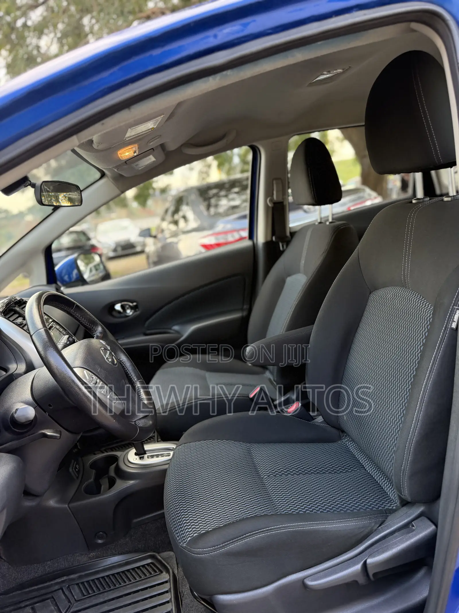 Nissan Versa 1.6 SV 2017 Blue