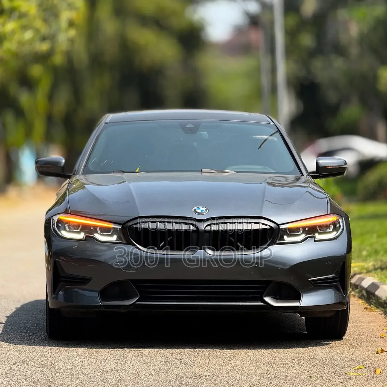 BMW 330i 2020 Gray