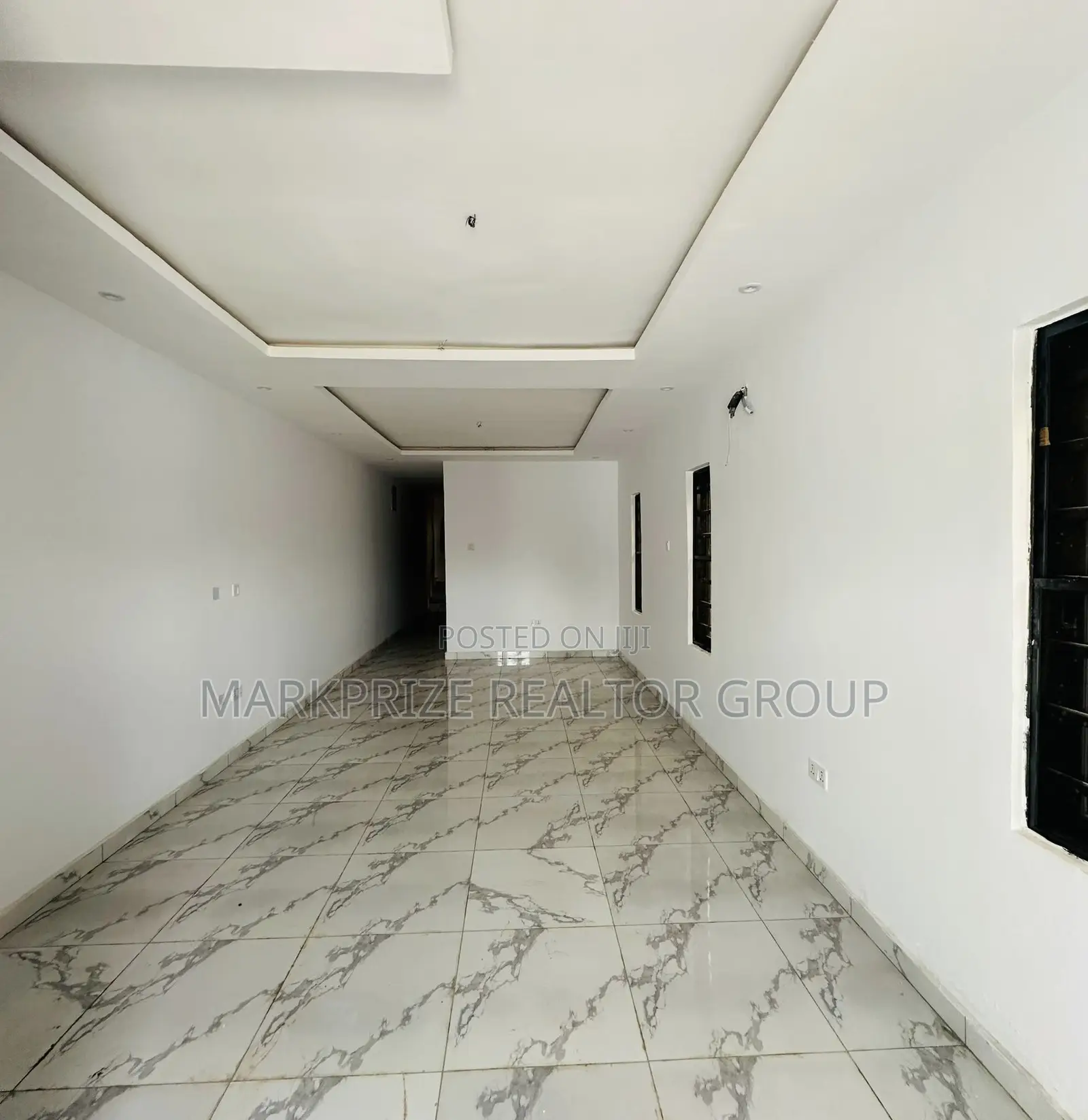 3bdrm Duplex in Olowora Magodo Lagos for sale