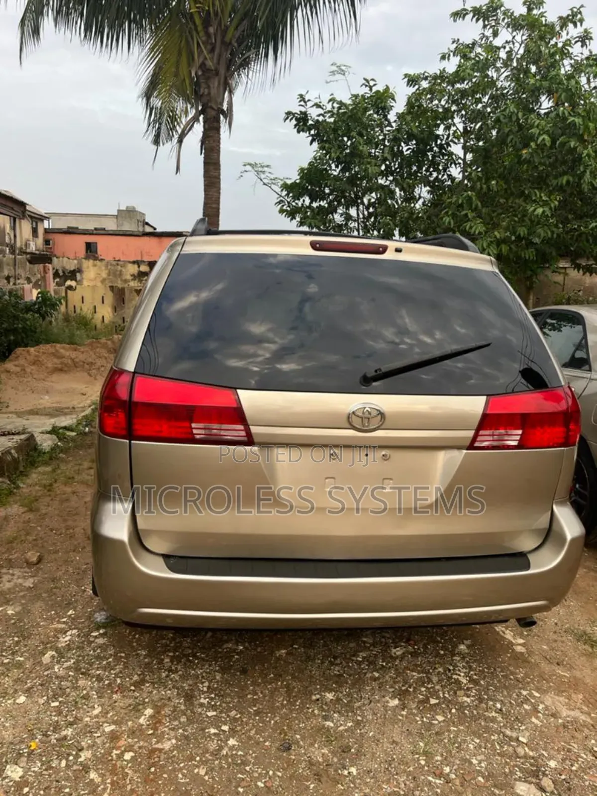 Toyota Sienna 2005 Gold