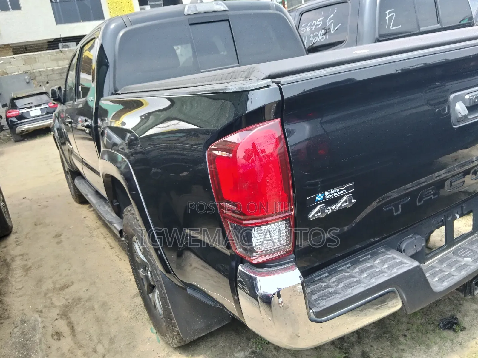 Toyota Tacoma SR5 V6 4x4 Double Cab 127.4 in. WB 2020 Black