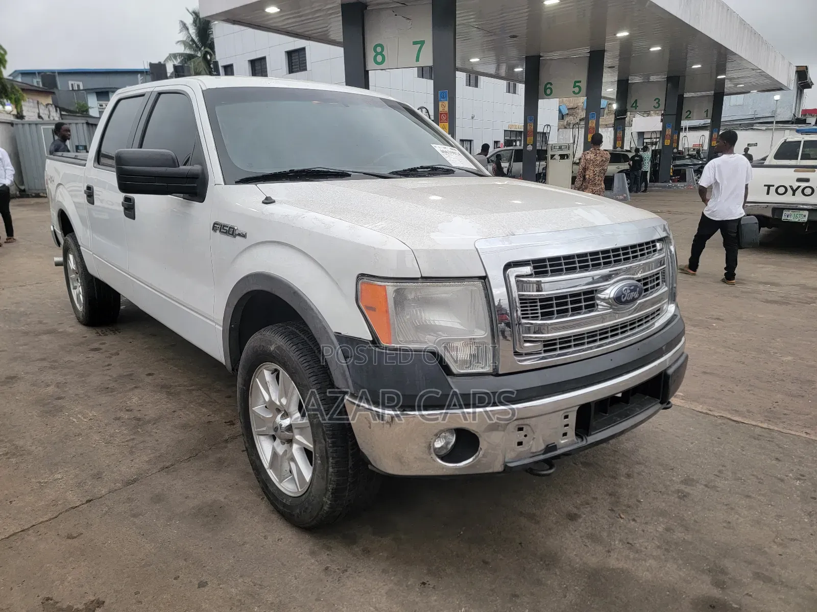 Ford F-150 XL 4dr SuperCrew 4WD 6.5 ft. SB (5.0L 8cyl 6A) 2014 White
