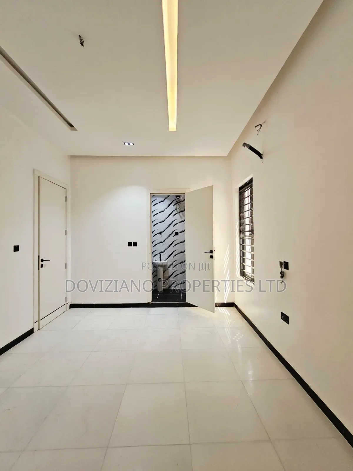 5bdrm Duplex in Ajah for sale