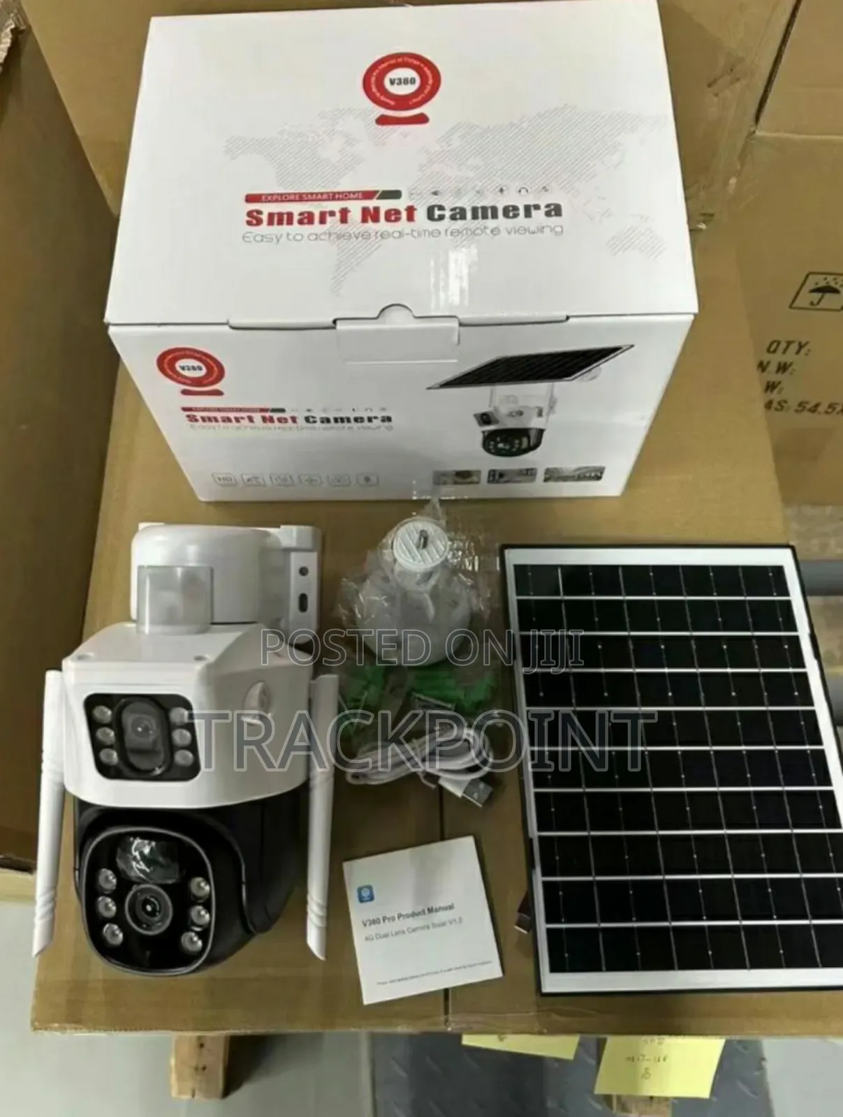 Solar-Powered Adjustable-Zoom-Featured 2-Lens CCTV Solar Camera