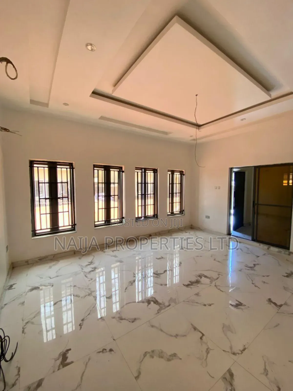 4bdrm Duplex in Lekki Phase 1 for sale