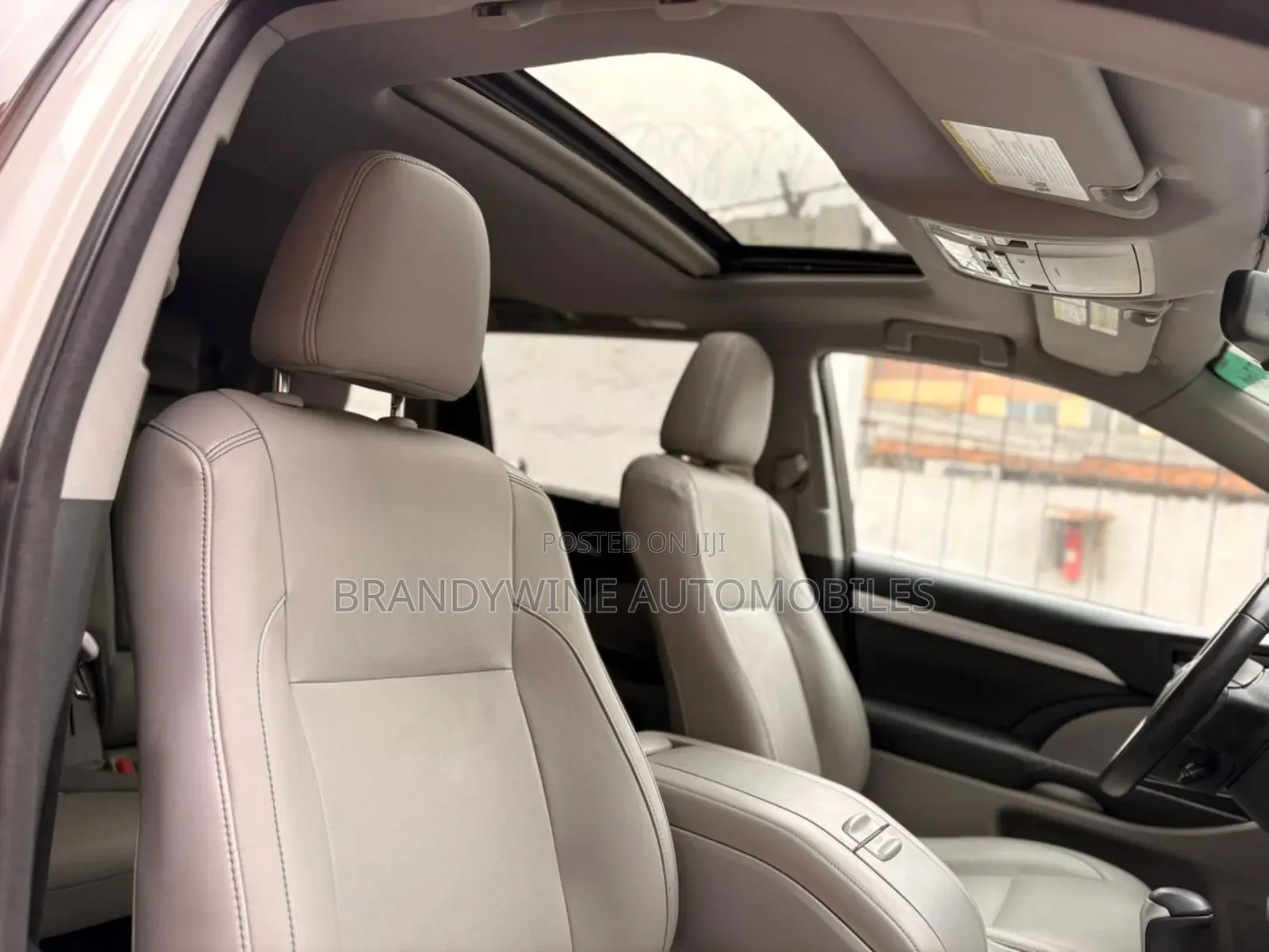 Toyota Highlander XLE 4dr SUV (3.5L 6cyl 6A) 2015 Off white