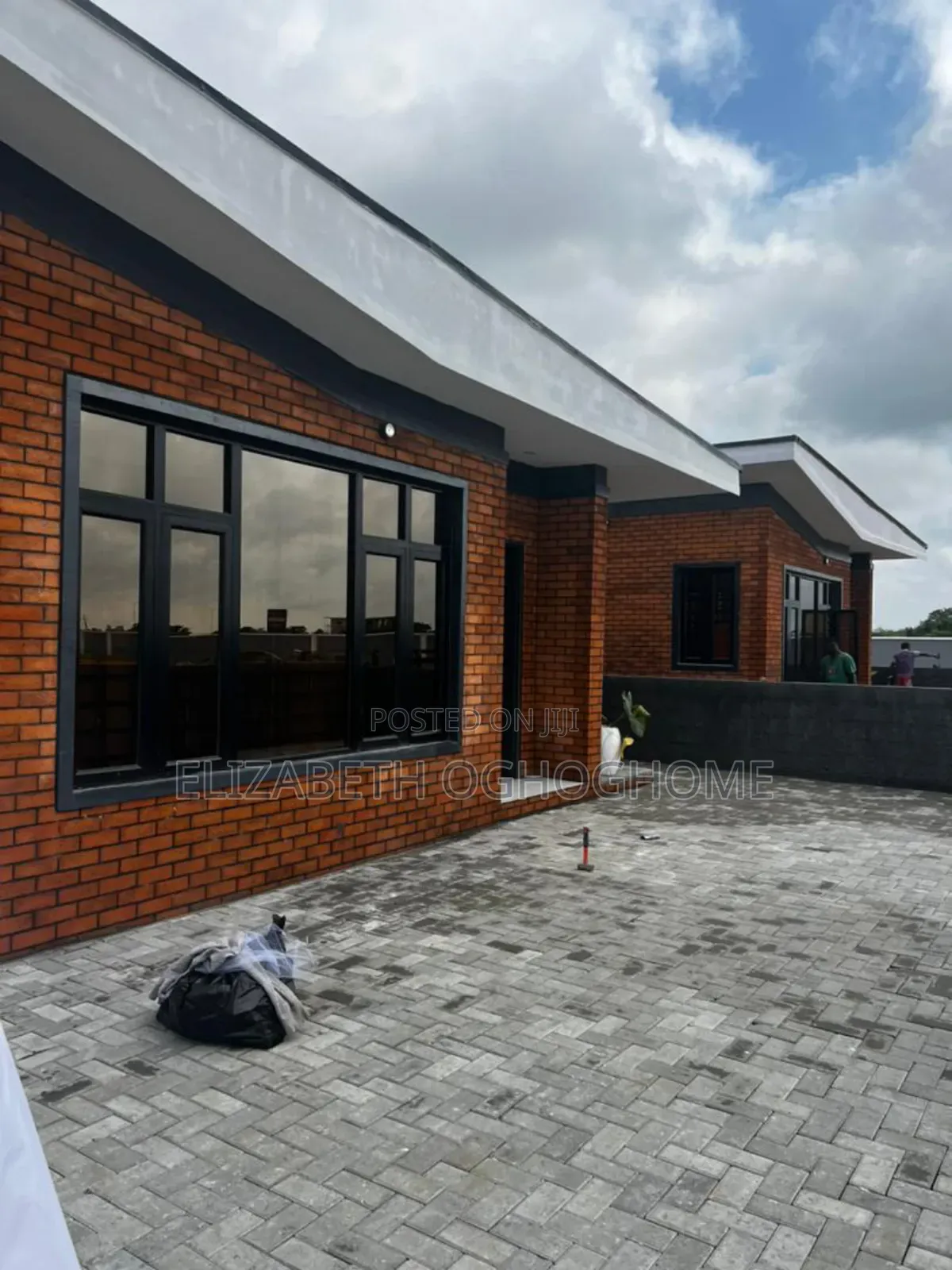 3bdrm Bungalow in Elerangbe for sale