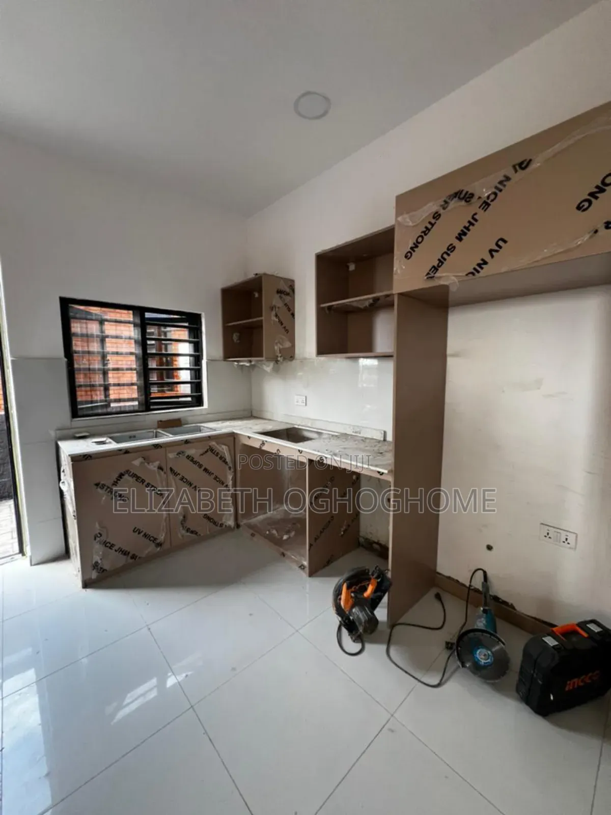 3bdrm Bungalow in Elerangbe for sale