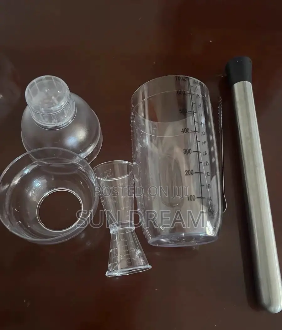Juice Shaker Cup Lemon Tea Shaker Cocktail Mixer Cups
