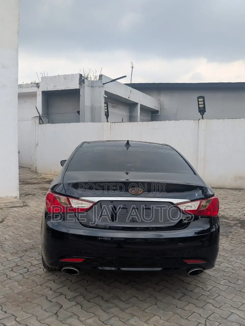 Hyundai Sonata Limited 2.0T Sedan (2.0L 4cyl 6A) 2012 Black