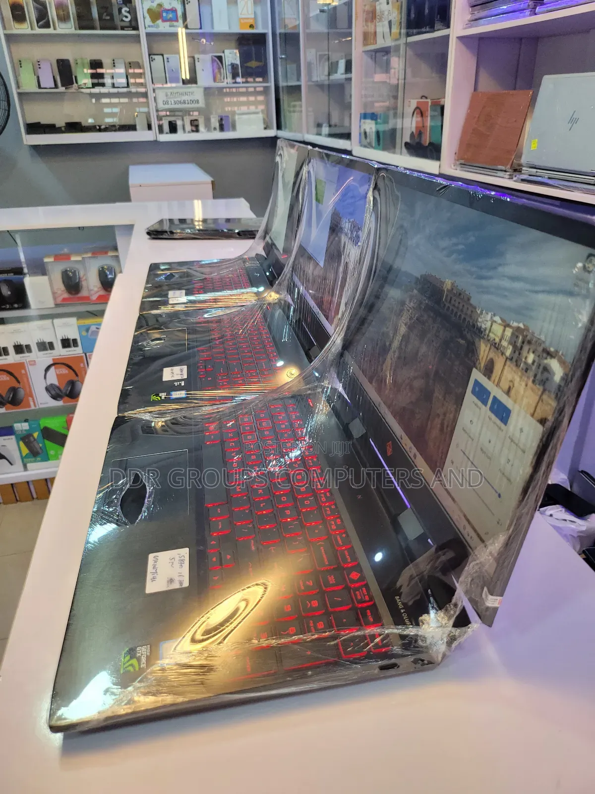 Laptop HP Omen 15-Dh002nr 16GB Intel Core I5 HDD+SSD 512GB