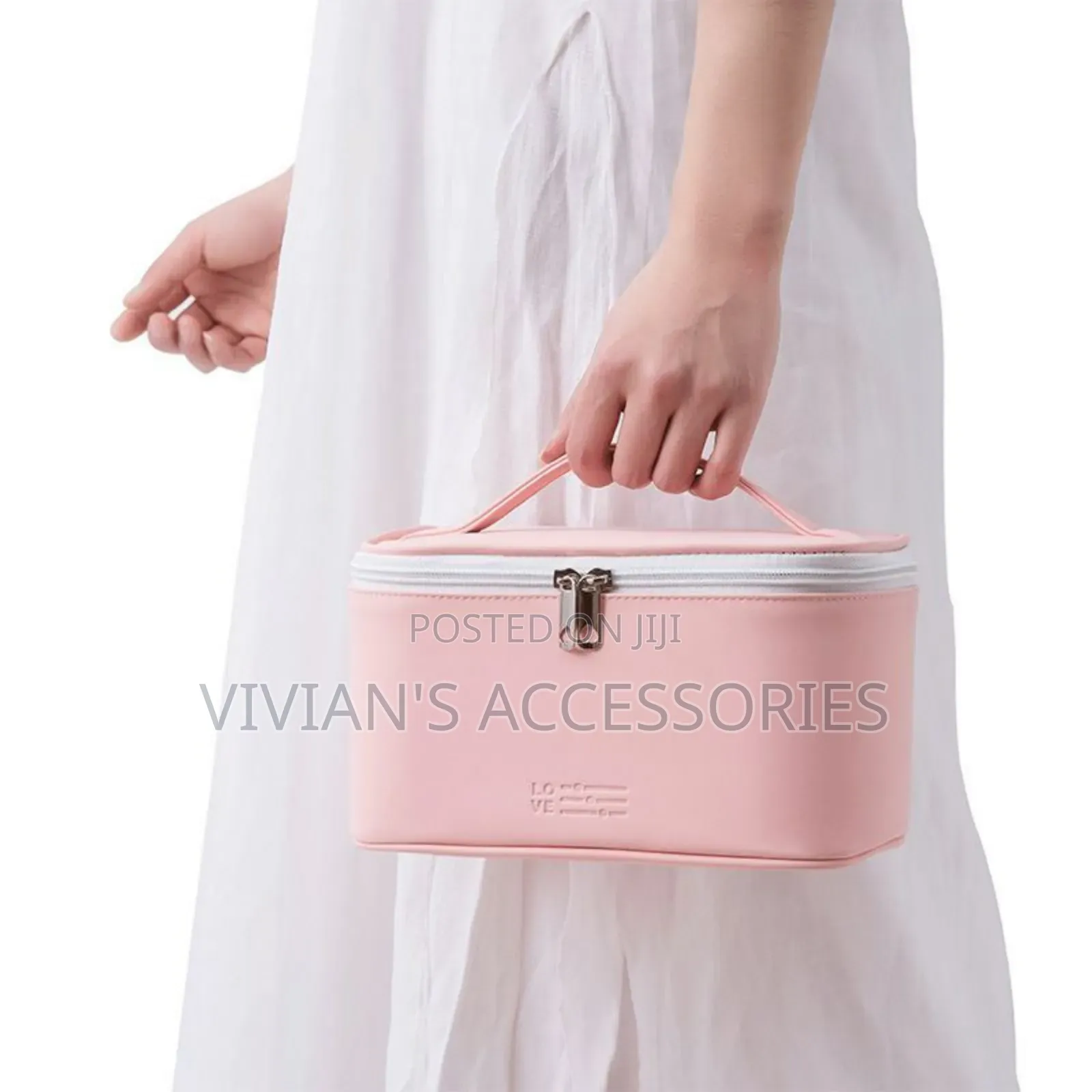 Cosmetics Organizer